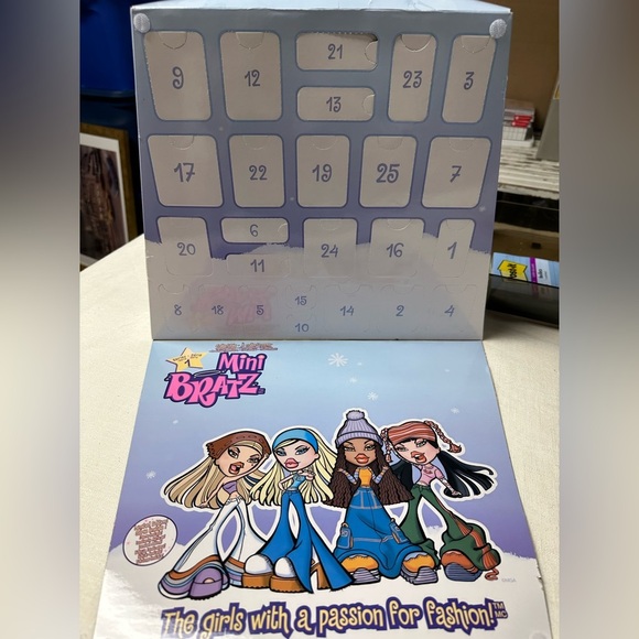 Bratz Mini advent calendar - Picture 3 of 3